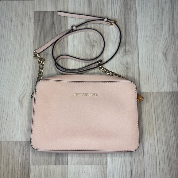 Michael Kors Blush Pink Crossbody Bag - Picture 1 of 7